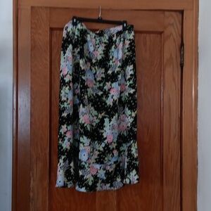 Women's Floral Skirt - Sag Harbor - Size 18